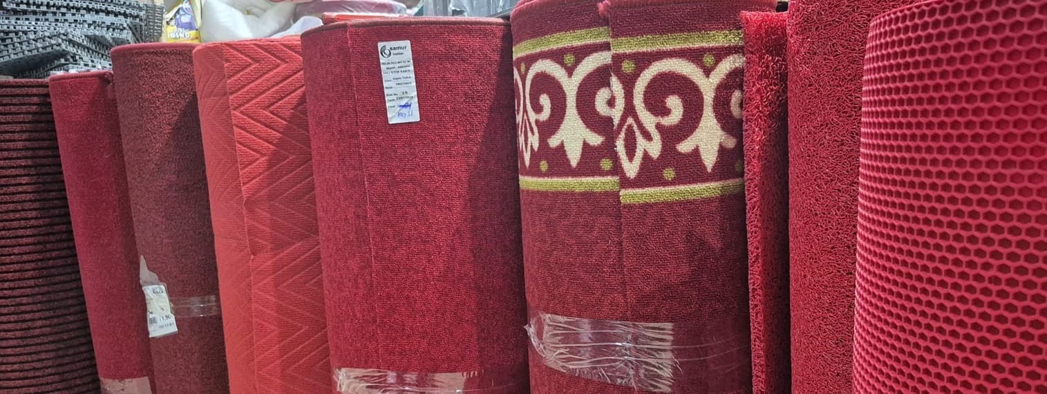 Protokol Halısı Nedir? Kullanım Alanları, Renk Seçenekleri ve Döşeme Rehberi